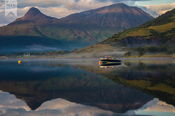 2012-misty-loch.jpg